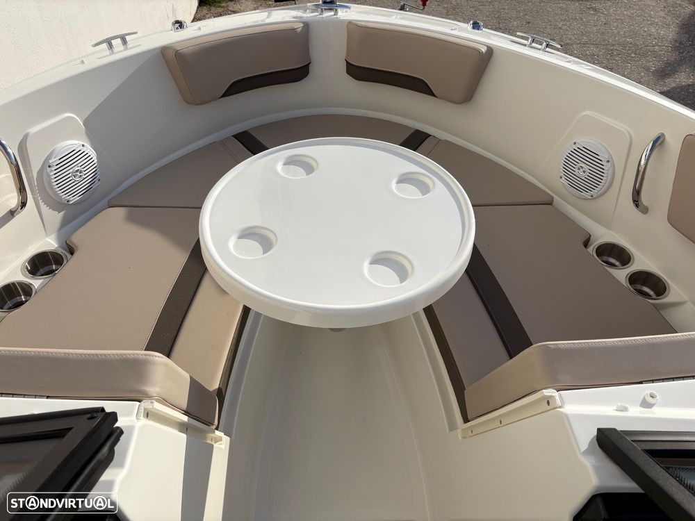 Bayliner V20 OB - 23