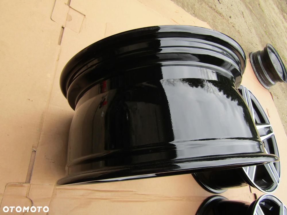4x Felgi 17 HONGQI E-QM5 HS3 / MG 5 MG5 MG MARWEL R Mercedes A B C CLK SLK G 8 j 5x112 ET48 - 19