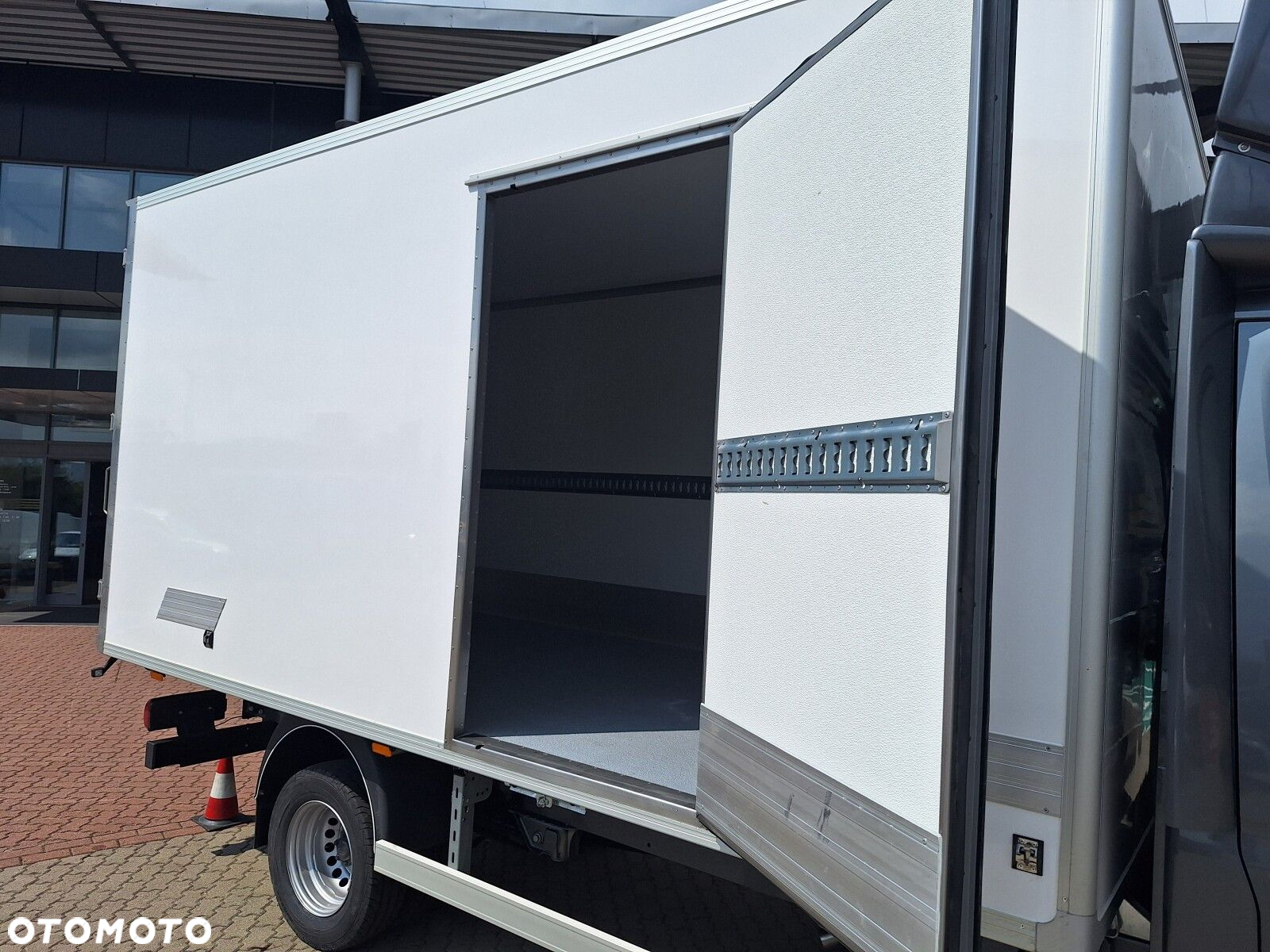 Mercedes-Benz Sprinter 519 CDI OM654 - 12