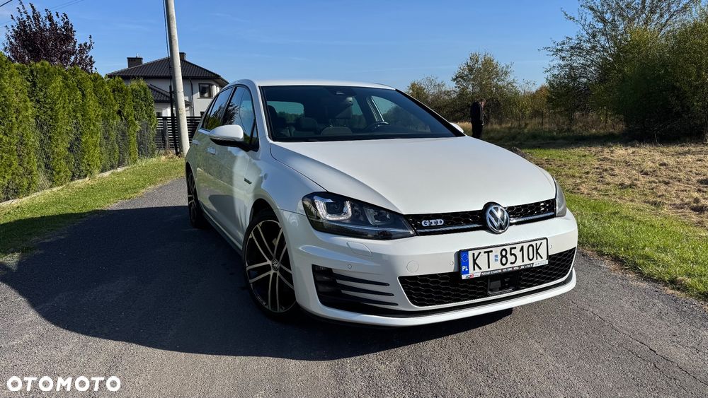 Volkswagen Golf 2.0 TDI BMT GTD - 1