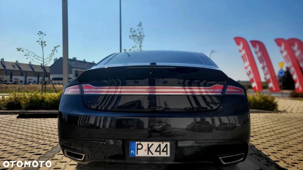 Lincoln MKZ - 5