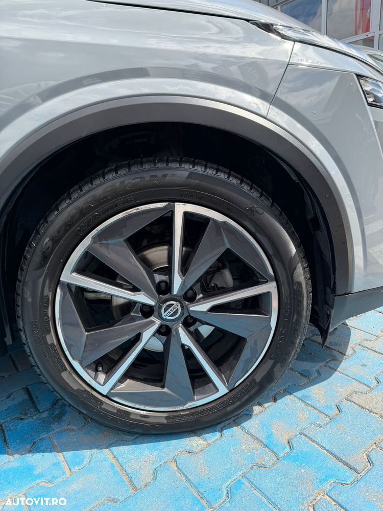 Nissan Qashqai 1.3 l MHEV X-Tronic 4WD Tekna Plus - 23