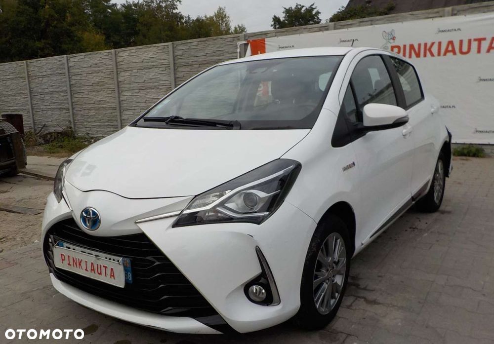 Toyota Yaris - 4