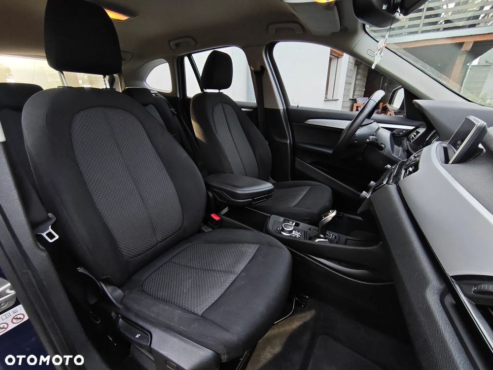 BMW X1 sDrive16d - 19