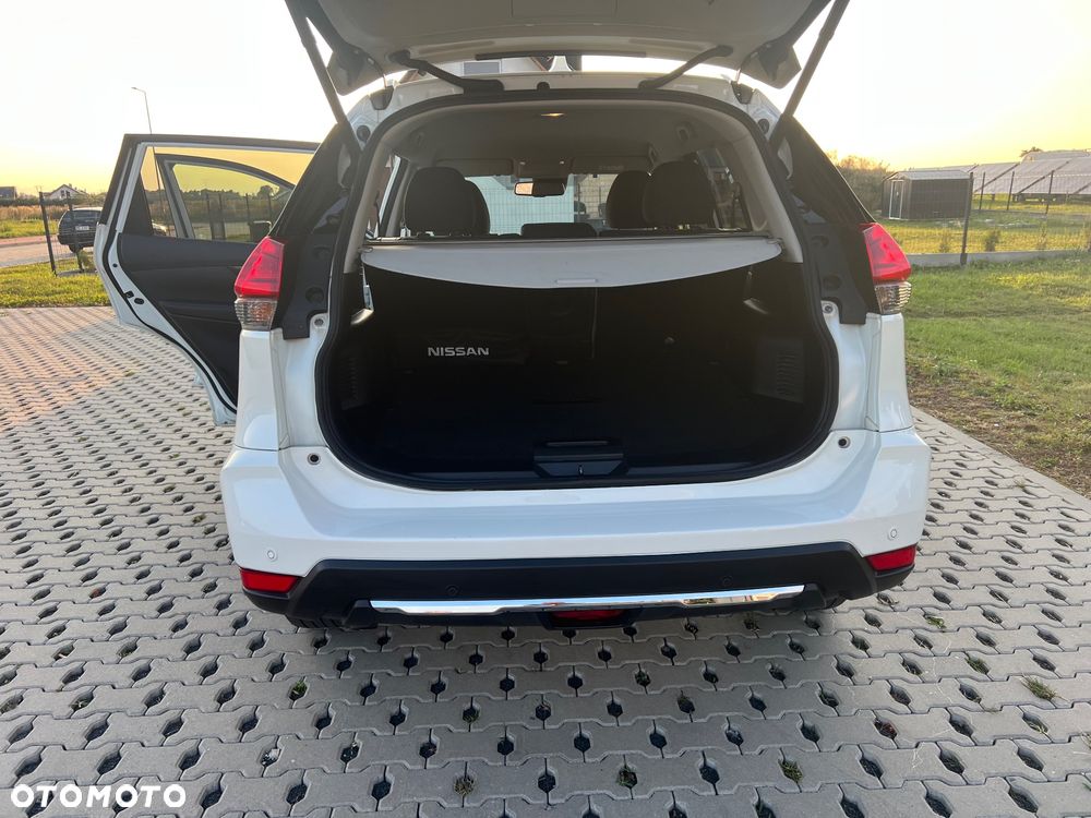 Nissan X-Trail 2.0 dCi Tekna Xtronic 4WD - 24