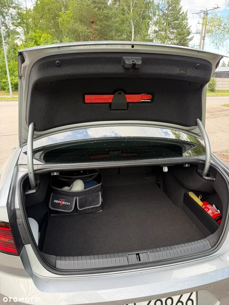 Volkswagen Passat 1.8 TSI BMT Highline DSG - 34