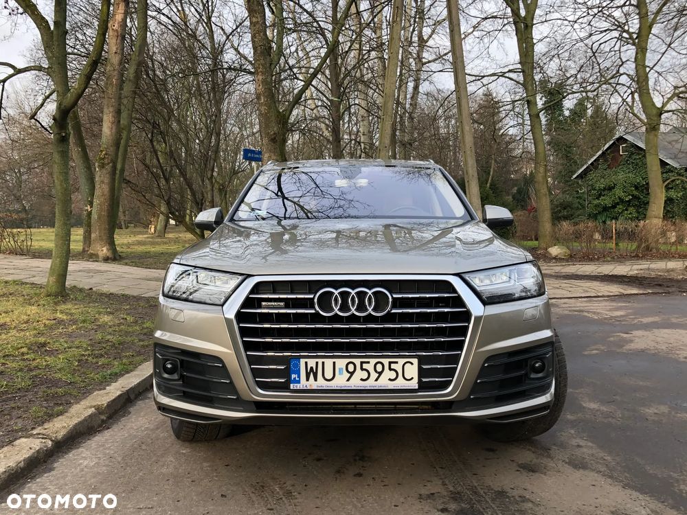 Audi Q7 2015 photo 3