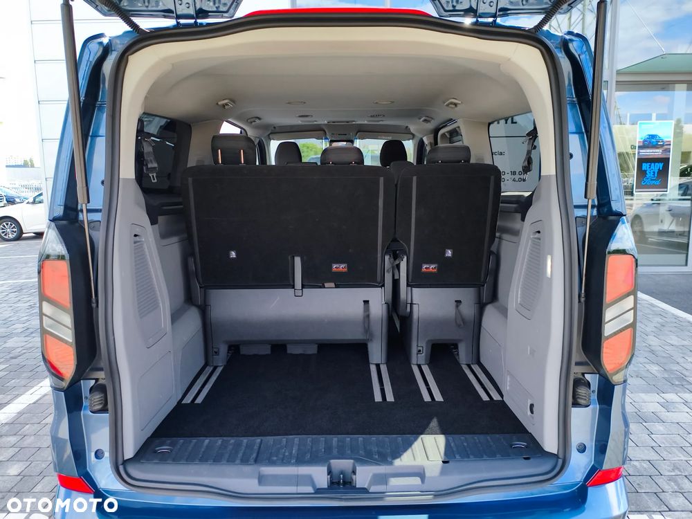 Ford Tourneo Custom 2.0 EcoBlue 320 L2 Titanium - 17