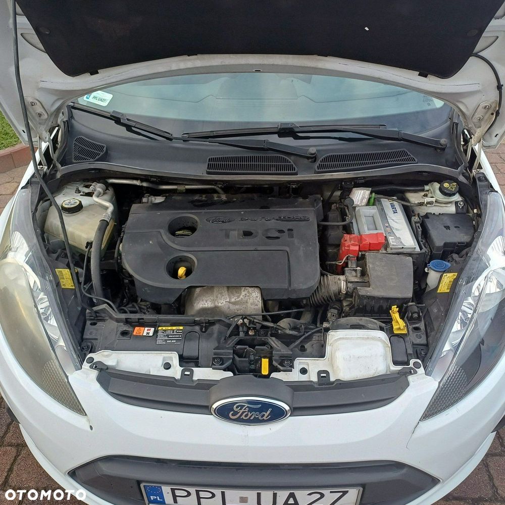 Ford Fiesta - 23