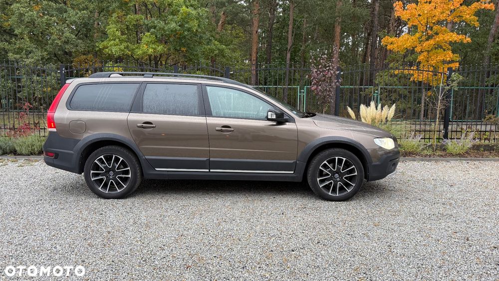 Volvo XC 70 - 2