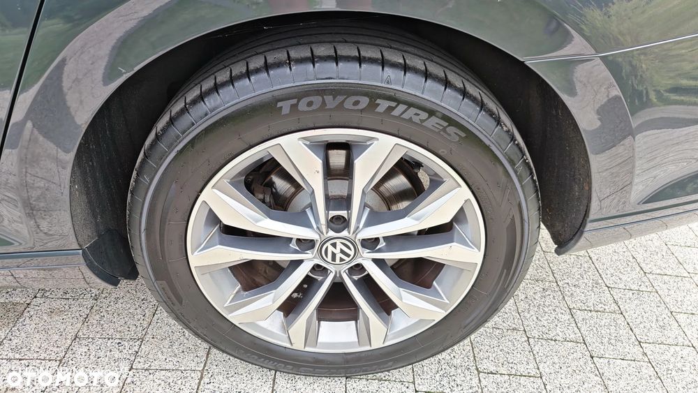 Volkswagen Passat 2.0 TDI (BlueMotion Technology) DSG Highline - 38