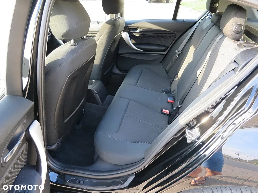 BMW Seria 1 118d - 10