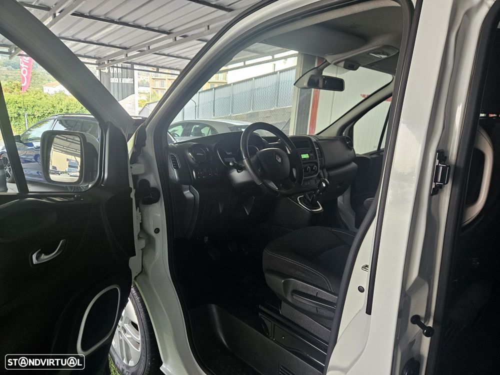 Renault Trafic 1.6 dCi SpaceClass 8L SS - 10