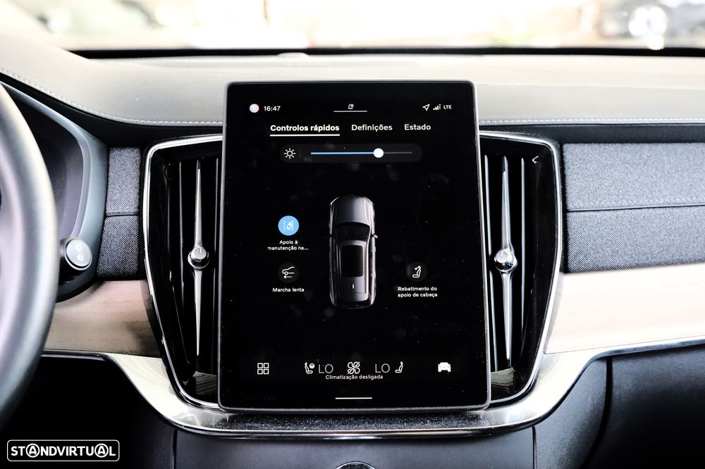 Volvo XC 90 2.0 T8 PHEV Plus Dark AWD - 26