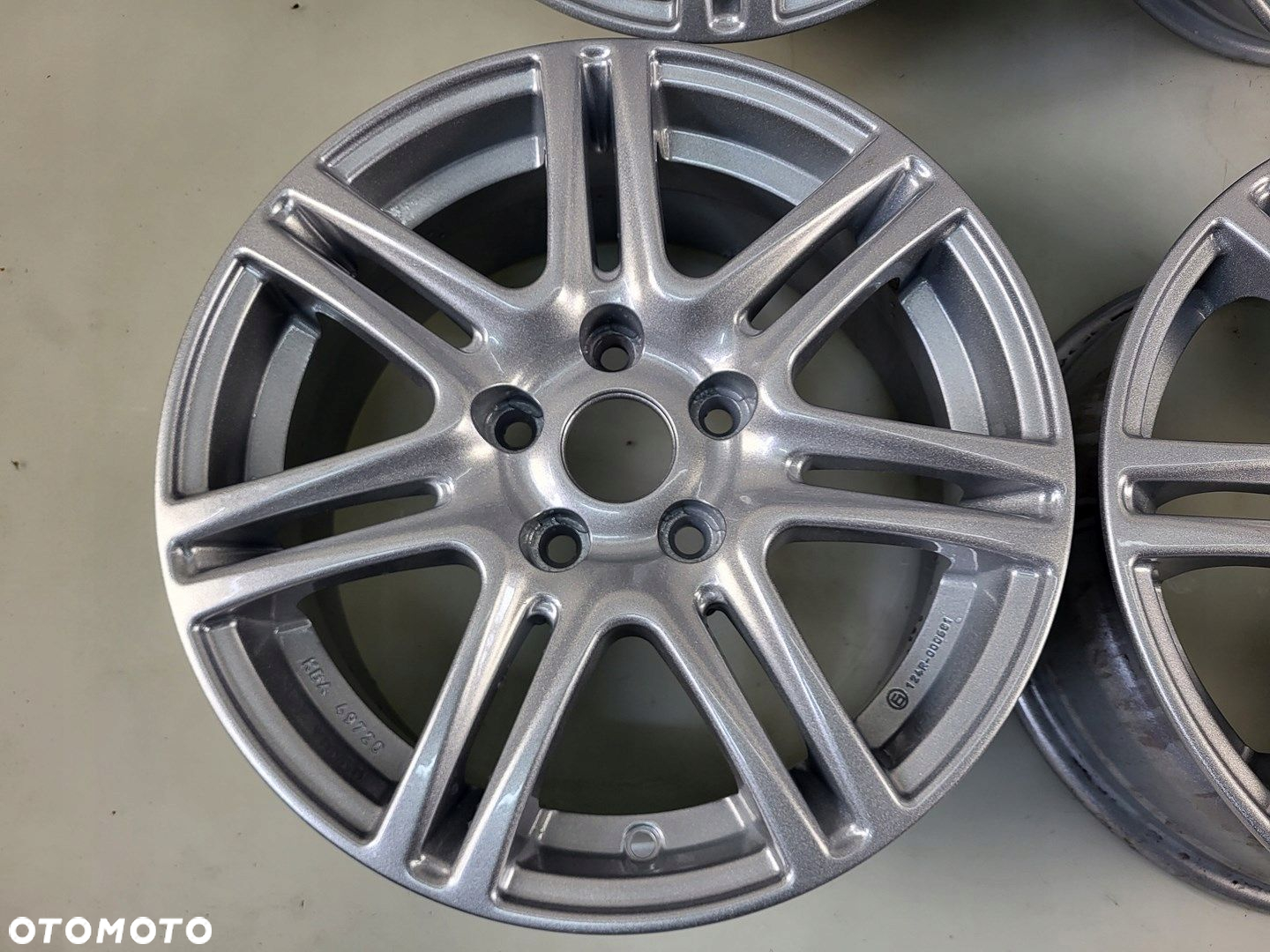 felgi aluminiowe 16" 7Jx16 ET 52 5x112 RC28 BMW AUDI SKODA SEAT VW - 6