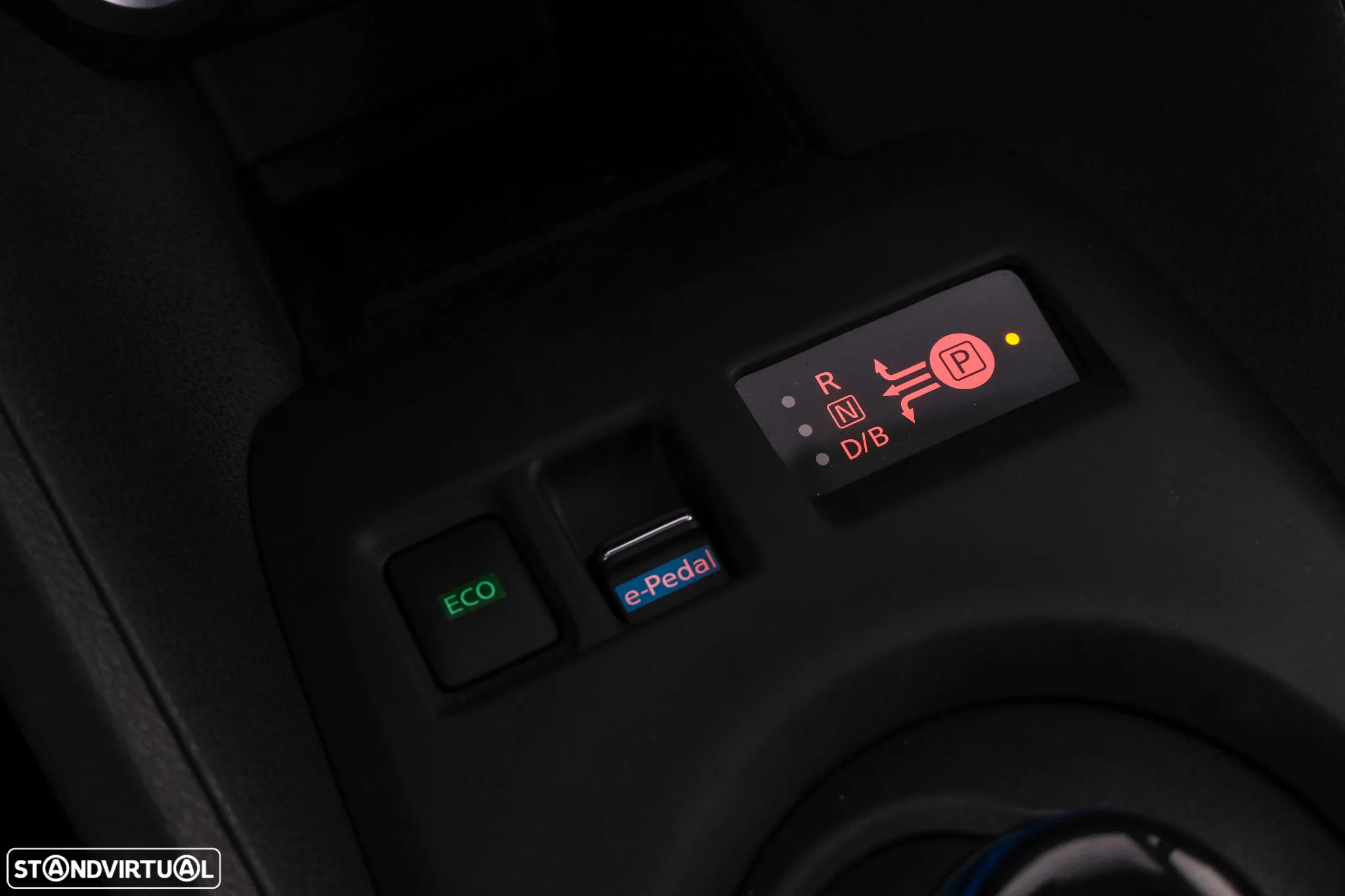 Nissan Leaf N-Connecta - 35