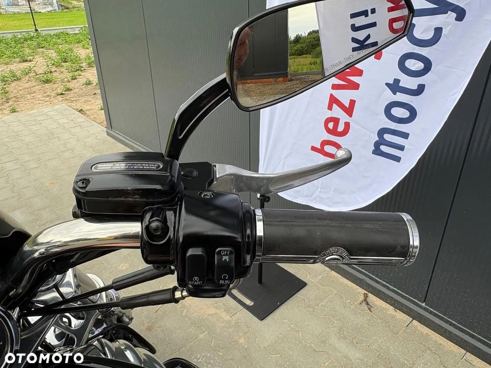 Harley-Davidson V-Rod Night Rod - 23