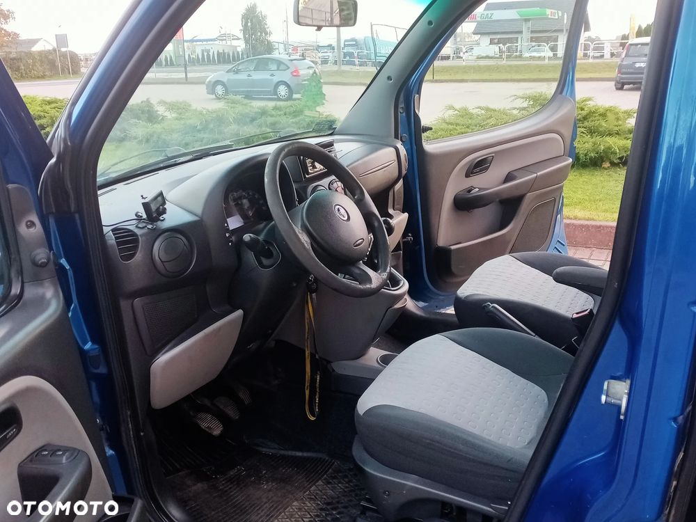 Fiat Doblo - 10
