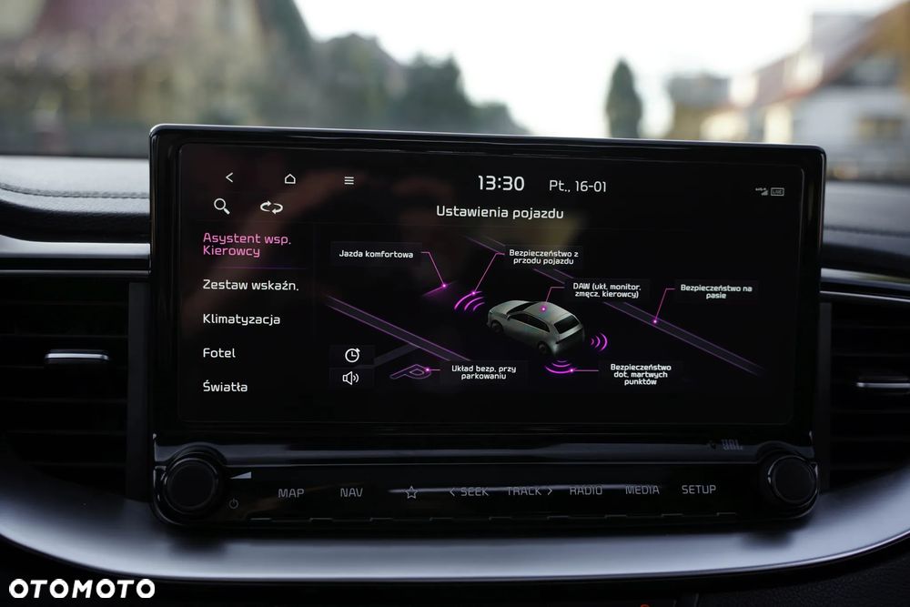 Kia ProCeed 1.6 T-GDI GT DCT - 33