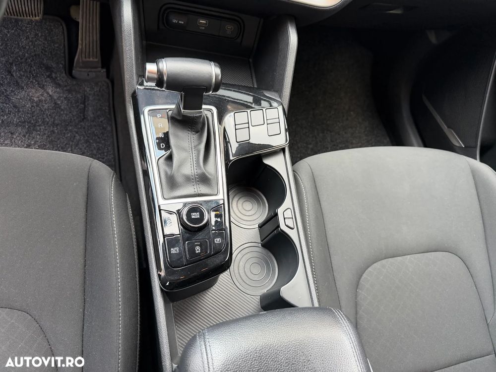 Kia Sportage 1.6 CRDI 2WD Eco-Dynamics+ (48V M-H) DCT Spirit - 17