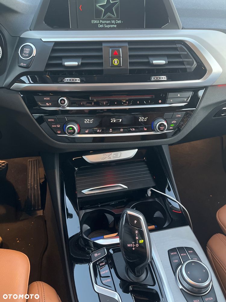BMW X3 xDrive20d - 9