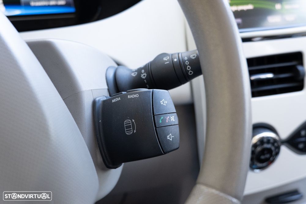 Renault Zoe (c/ Bateria) Intens 40 Q90 - 9