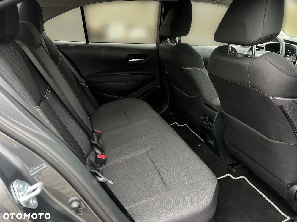 Toyota Corolla 1.8 Hybrid Style - 14