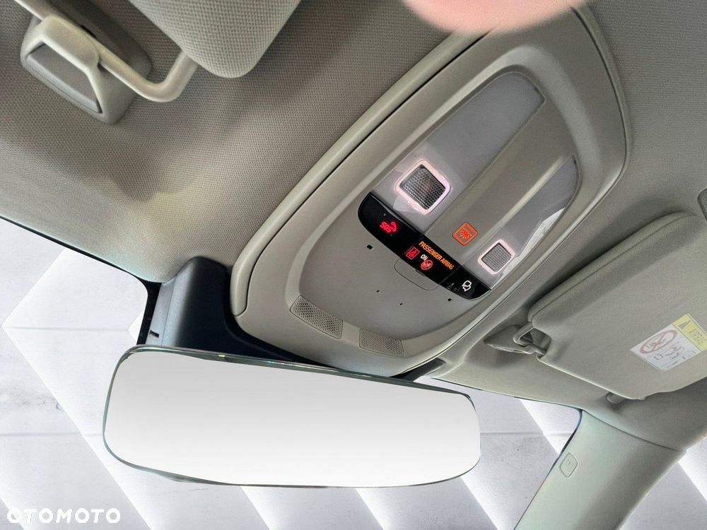 Volvo XC 90 T8 AWD Plug-In Hybrid Core Bright 7os - 28