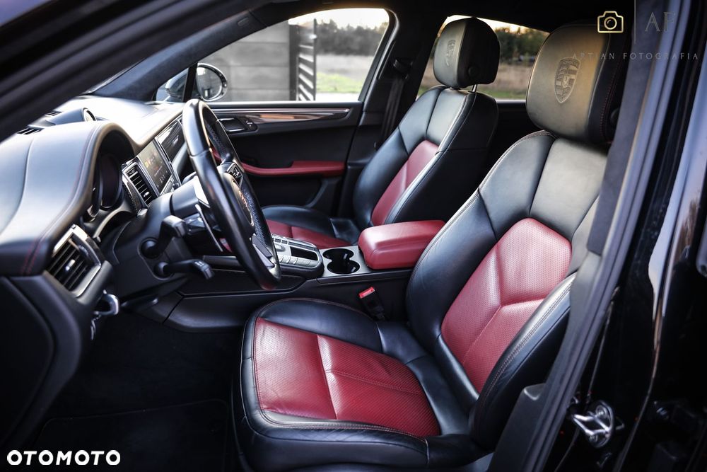 Porsche Macan - 23