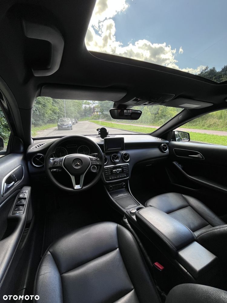 Mercedes-Benz Klasa A 200 CDI (BlueEFFICIENCY) 7G-DCT - 11