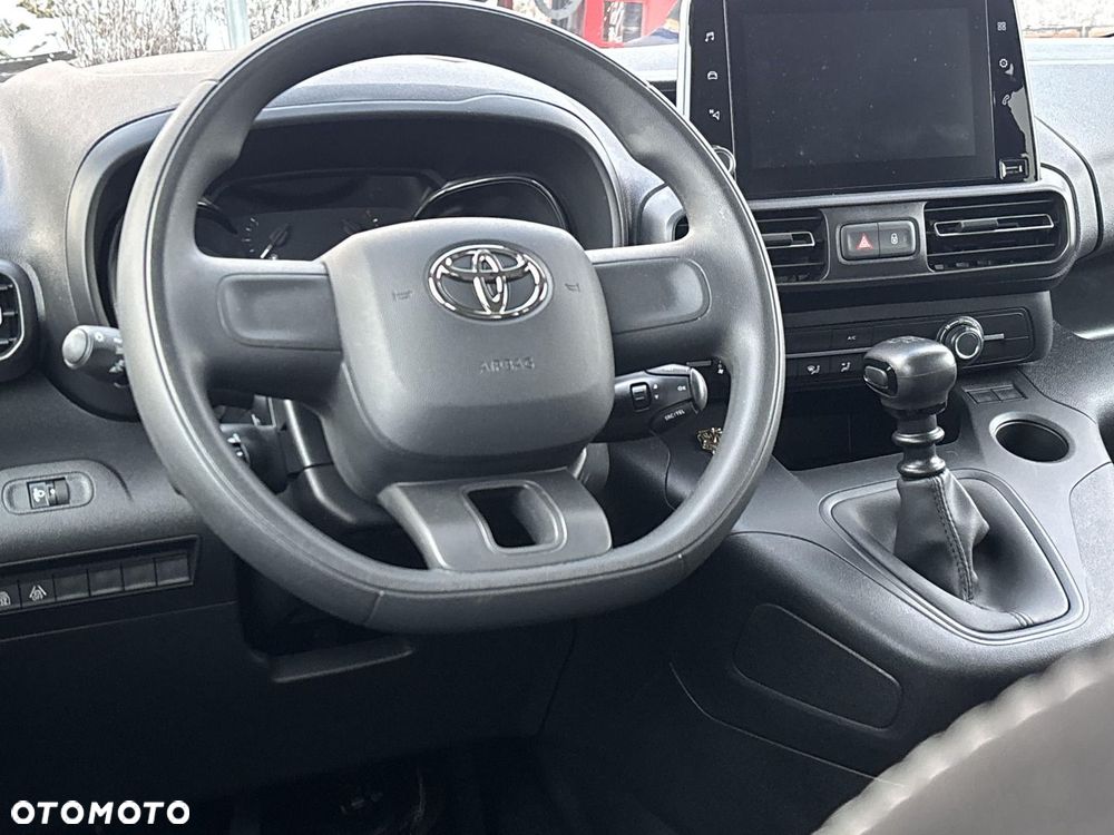 Toyota Proace City Verso 1.5 D-4D Business - 20