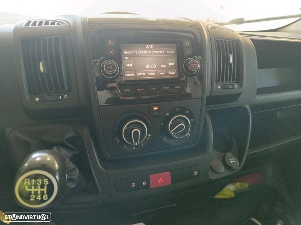 Peugeot Boxer 2.2 BlueHDi 333 L1H1 C/IVA - 4