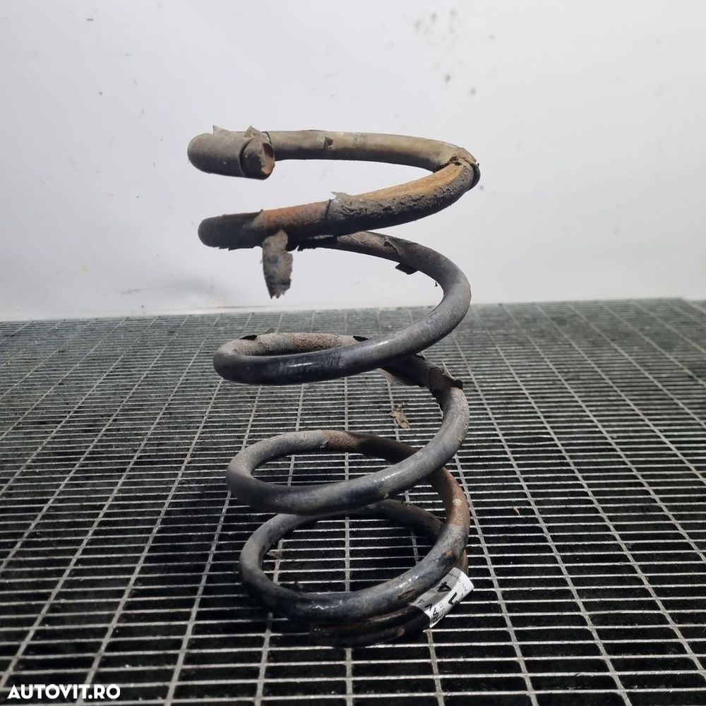 Arc Spate Toyota RAV 4 II 2.0 D 2002 - 2006 SUV 4 Usi (1428) Diesel - 2