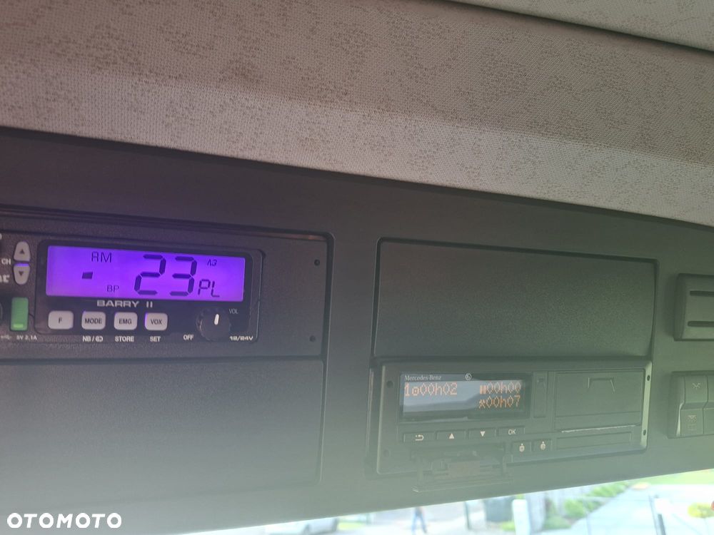 Mercedes-Benz AROCS - 10