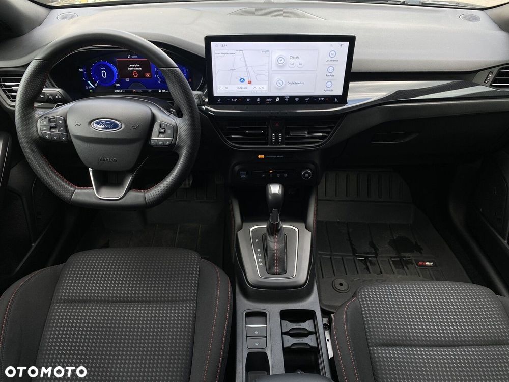 Ford Focus 1.0 EcoBoost mHEV ST-Line X - 10