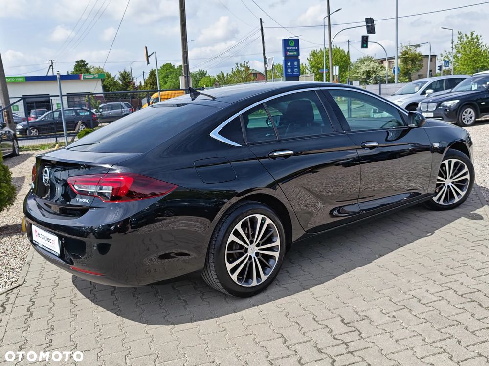 Opel Insignia 1.5 T Elite S&S - 9