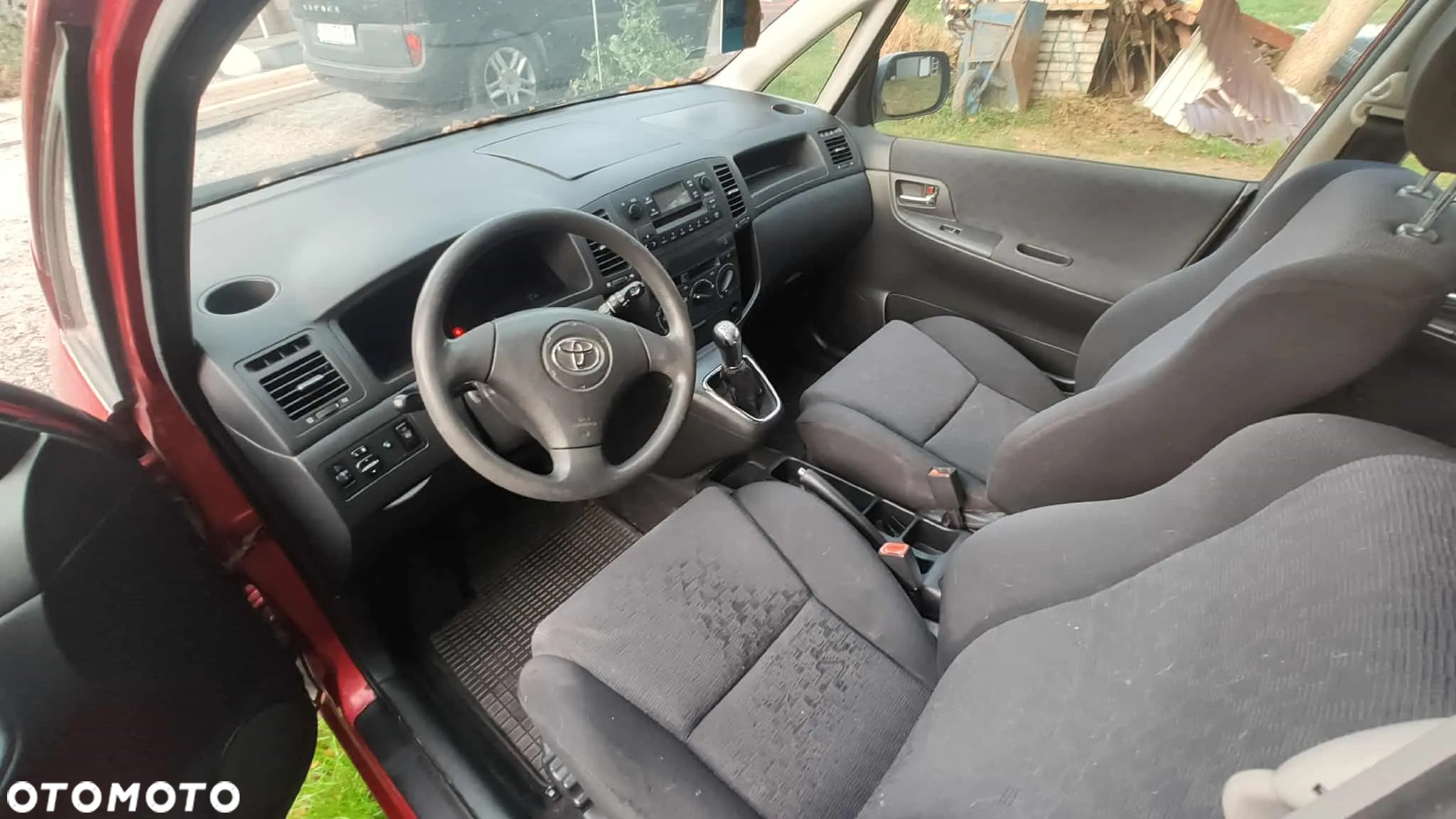 Toyota Corolla Verso 2.0 D-4D Sol - 24