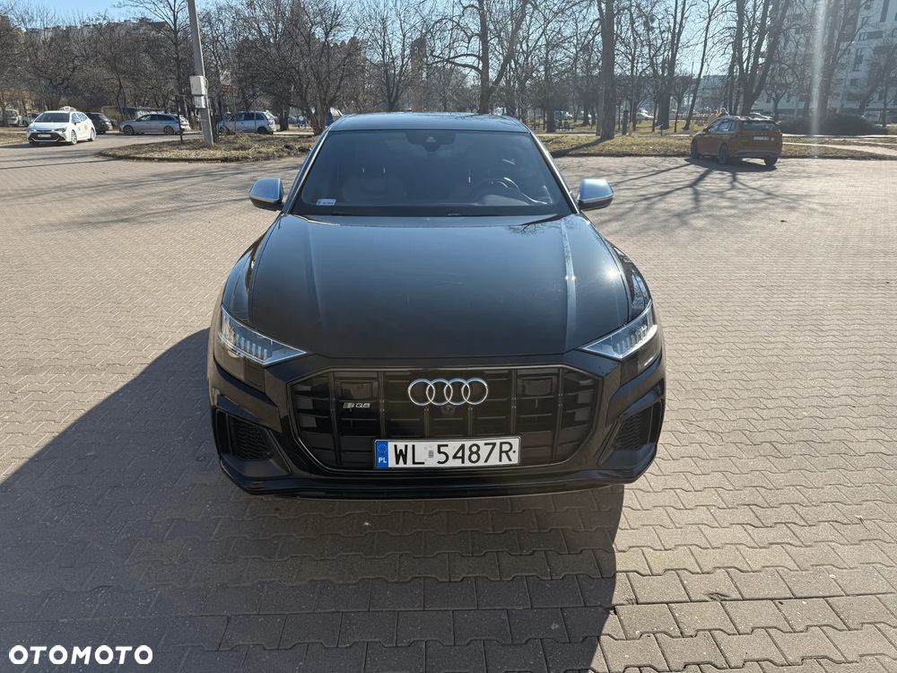 Audi SQ8 - 9