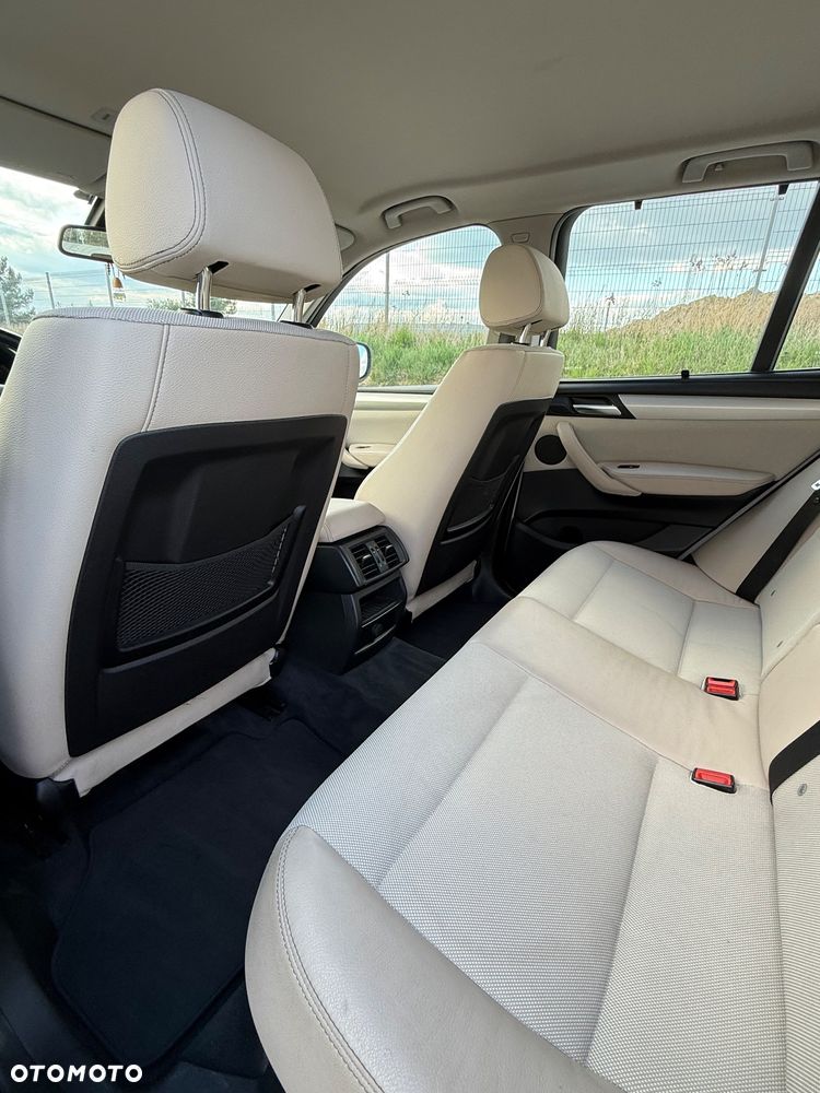 BMW X3 xDrive20d - 26