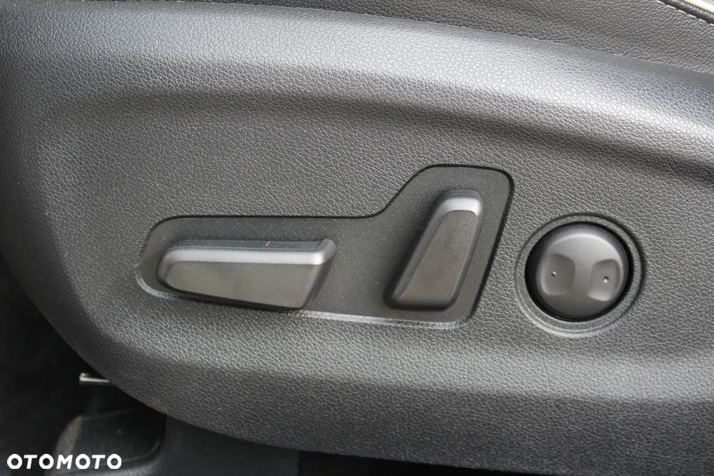 Kia Sportage 1.7 CRDI XL 2WD - 14