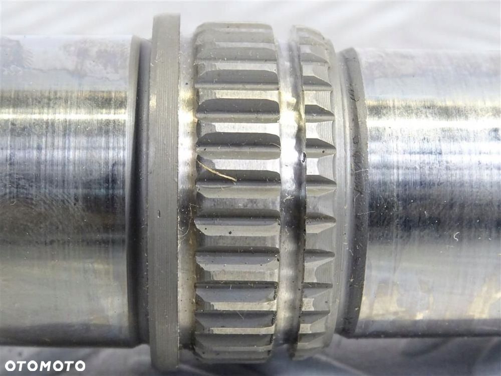 Wałek główny skrzyni F17 3.74 Opel Meriva B 1.7 CDTI ORYG - 3