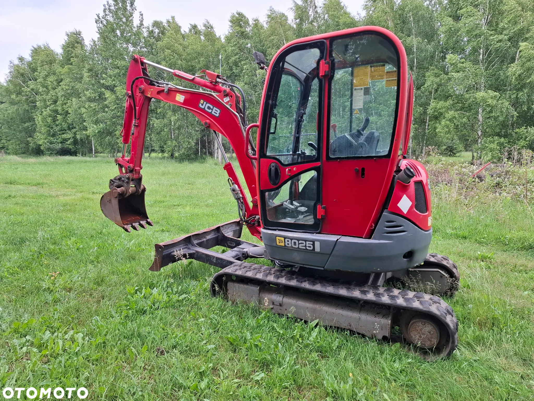 JCB 8025 - 10