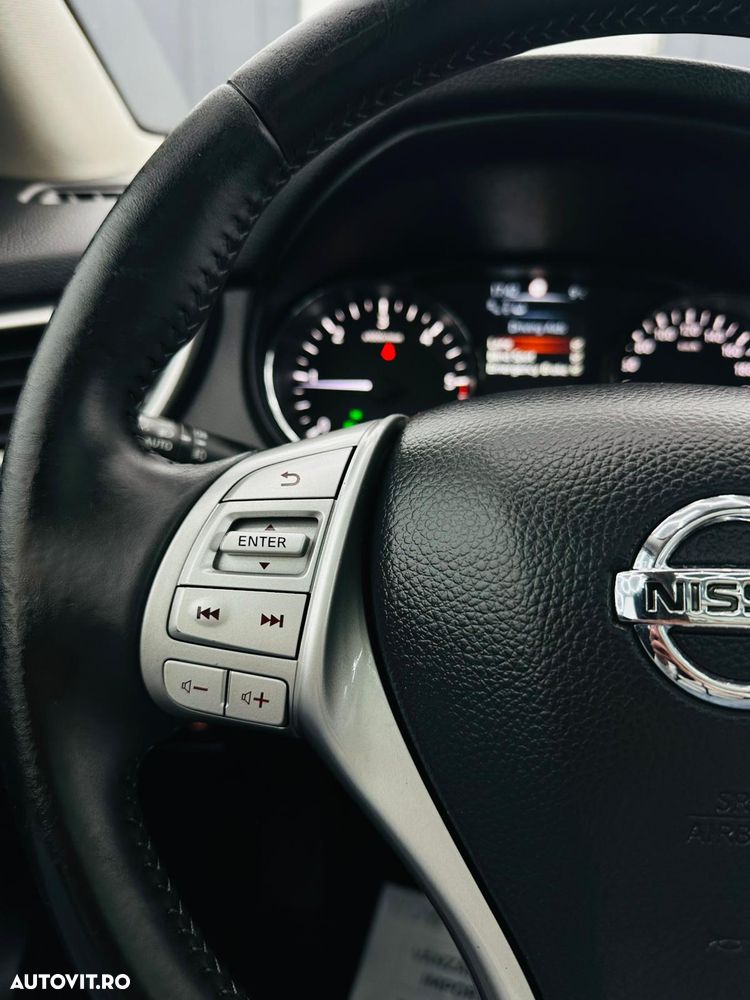 Nissan Qashqai 1.5 DCI TEKNA - 30
