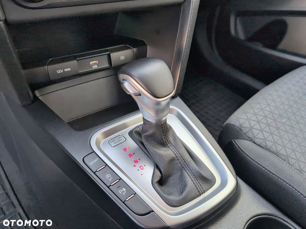 Kia Ceed 1.6 CRDi SCR M DCT - 15