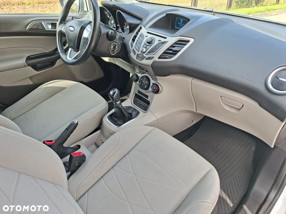 Ford Fiesta 1.25 SYNC Edition - 14