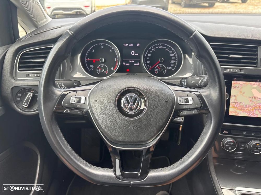 VW Golf Variant 1.6 TDi Confortline - 19
