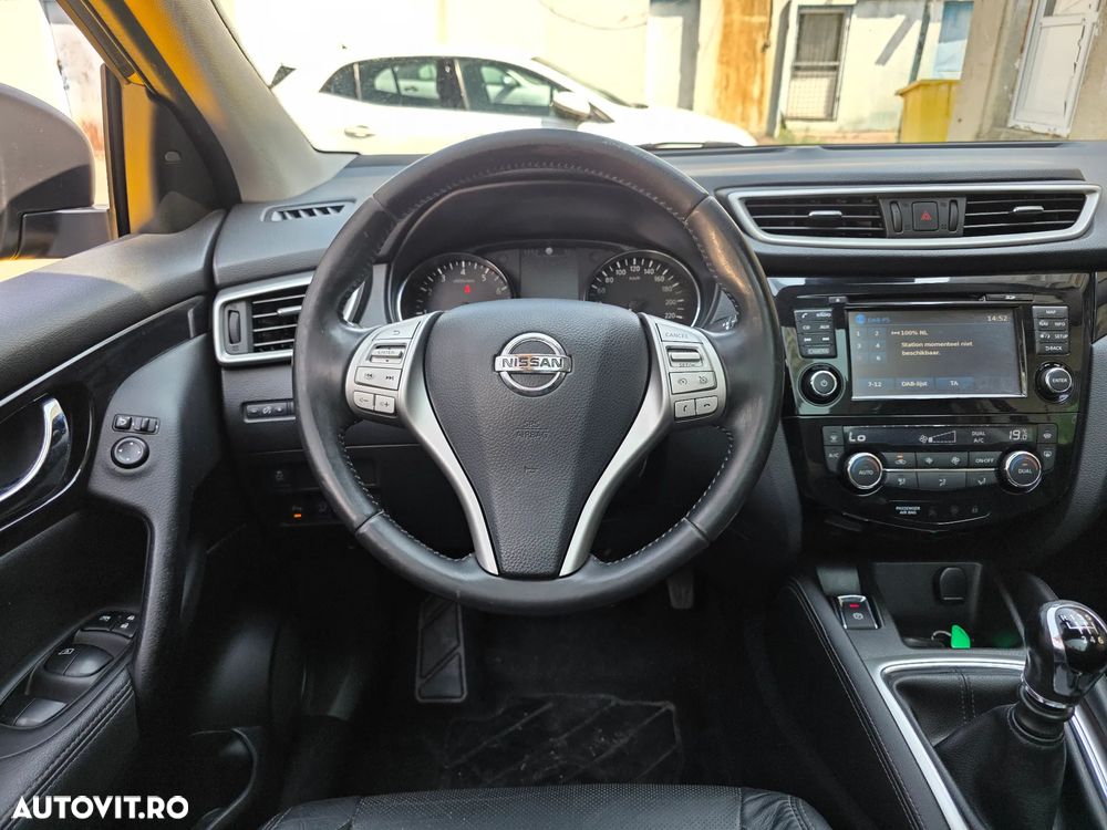 Nissan Qashqai 1.2 DIG-T TEKNA+ - 16