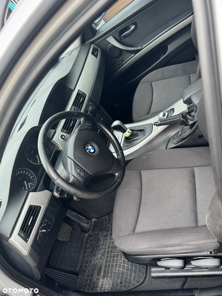 BMW Seria 3 - 11
