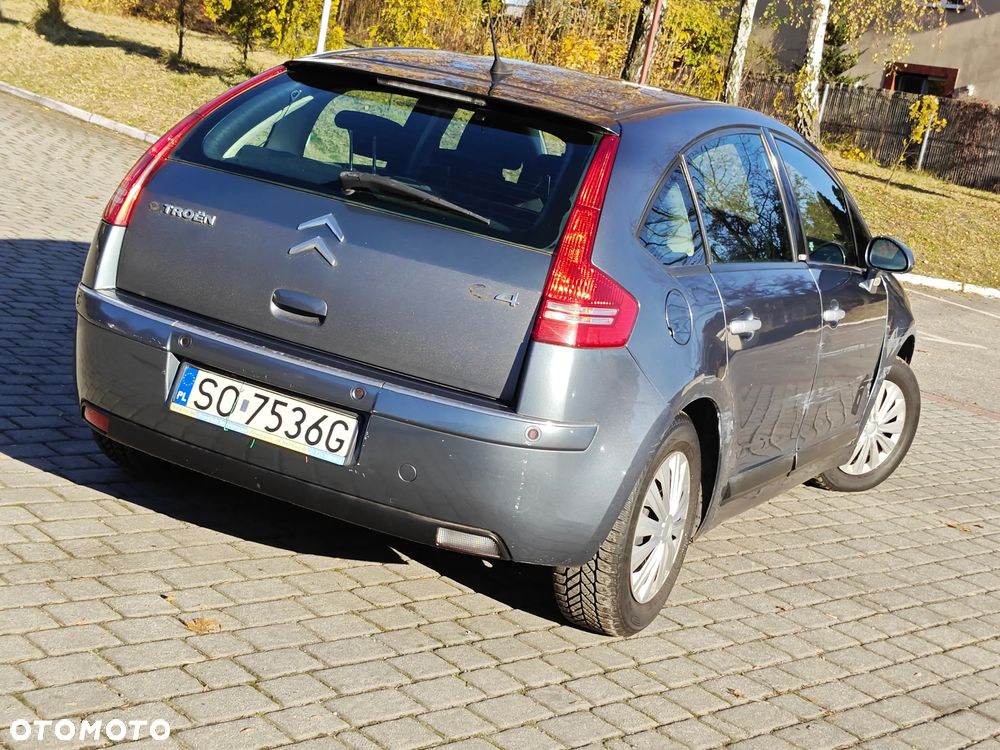 Citroën C4 1.6 HDi FAP Confort - 5