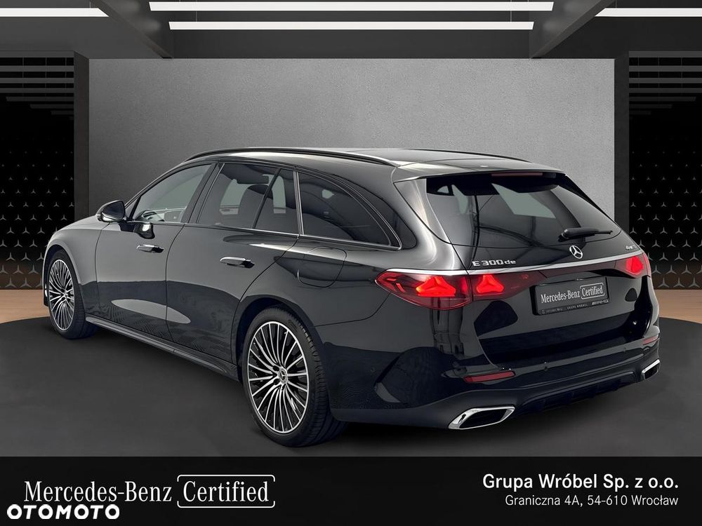 Mercedes-Benz Klasa E 300 de PHEV 4-Matic AMG 9G-Tronic - 4